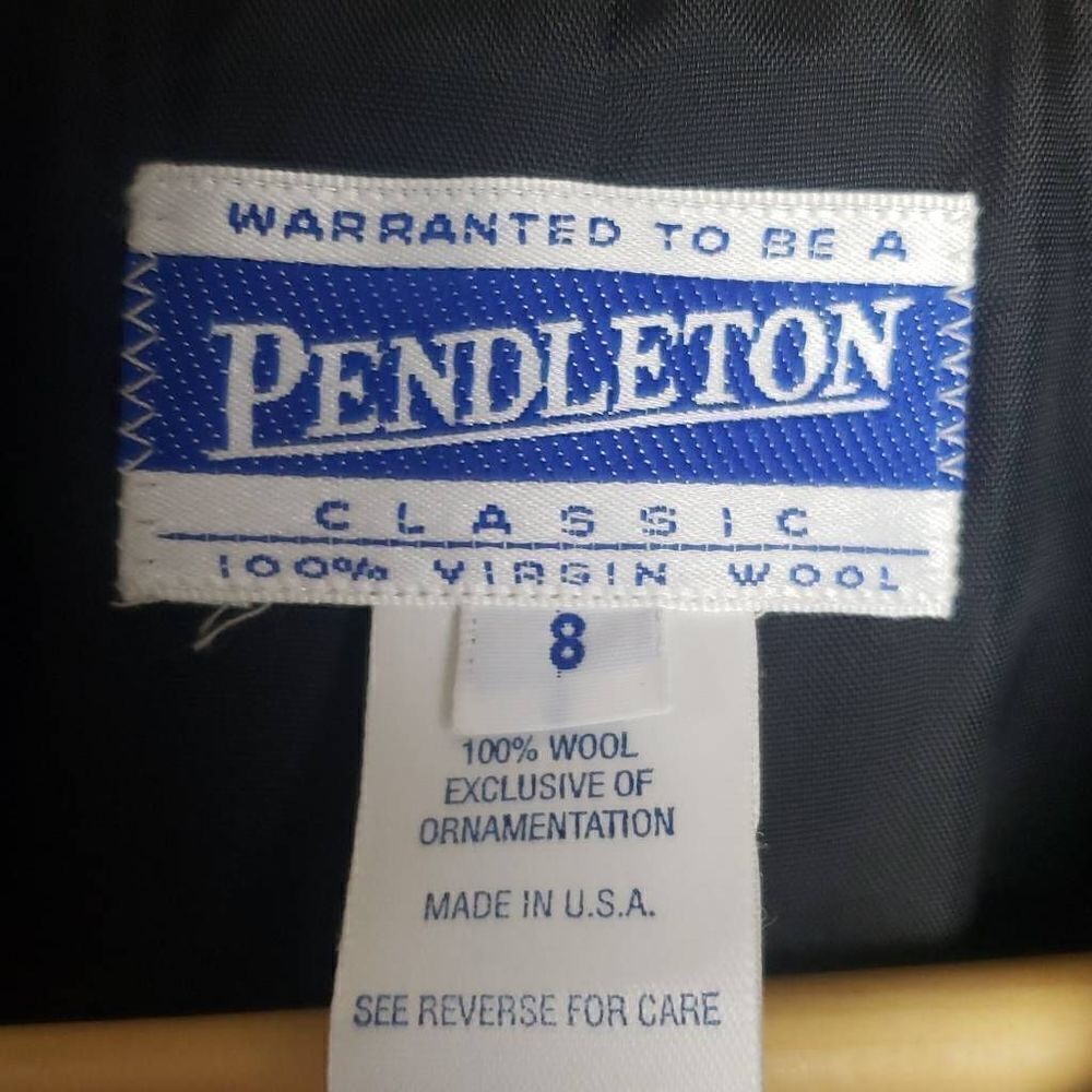 Vintage Women Pendleton Green and Blue Plaid Jacket - Picture 6 of 10